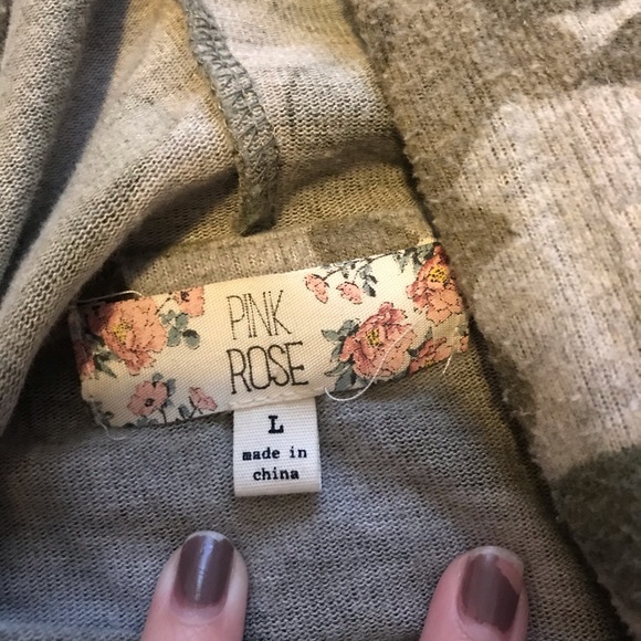 Camo Hoodie - Picture 5 of 7